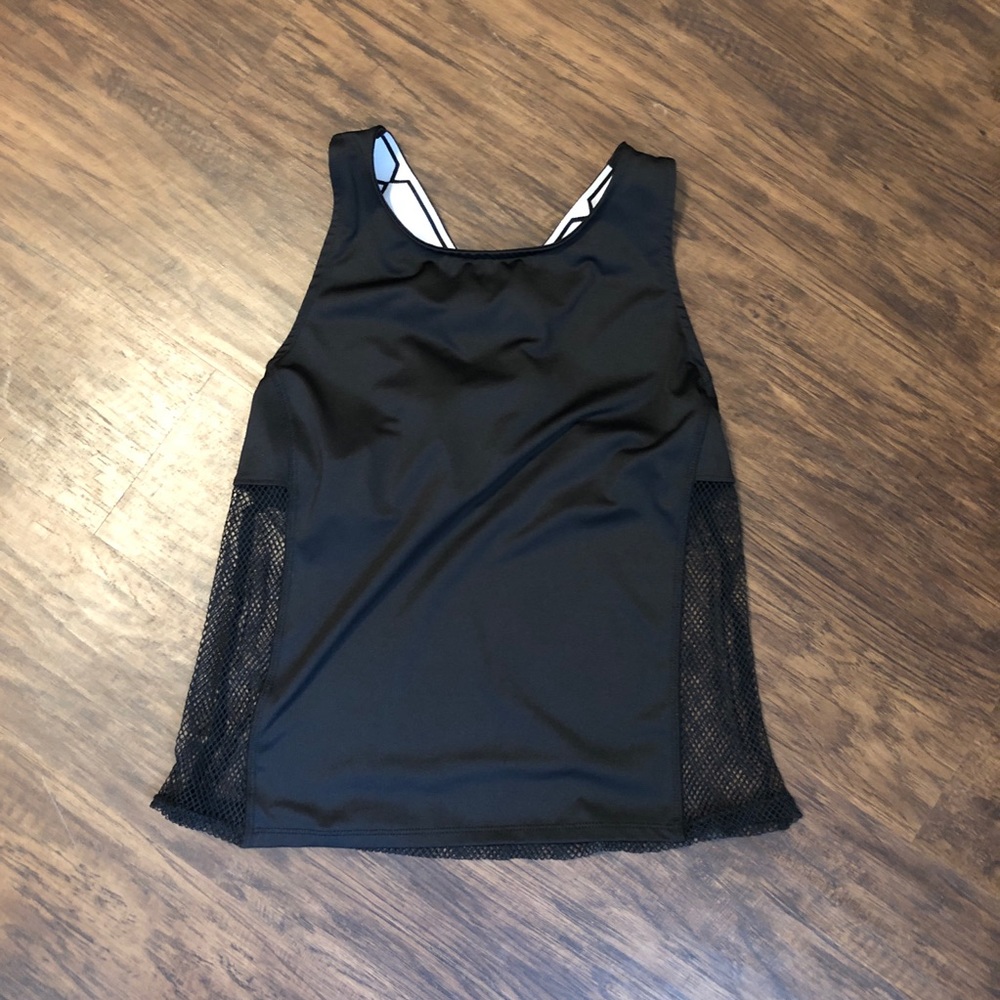 HUNTER X TARGET GYM TANK